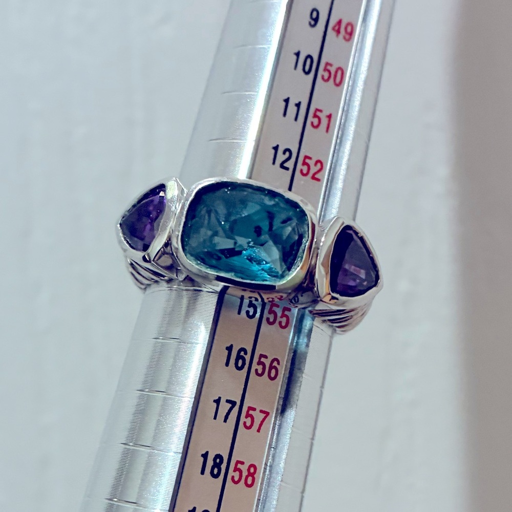 Silvertone Ring w/ Purple & Blue Stones